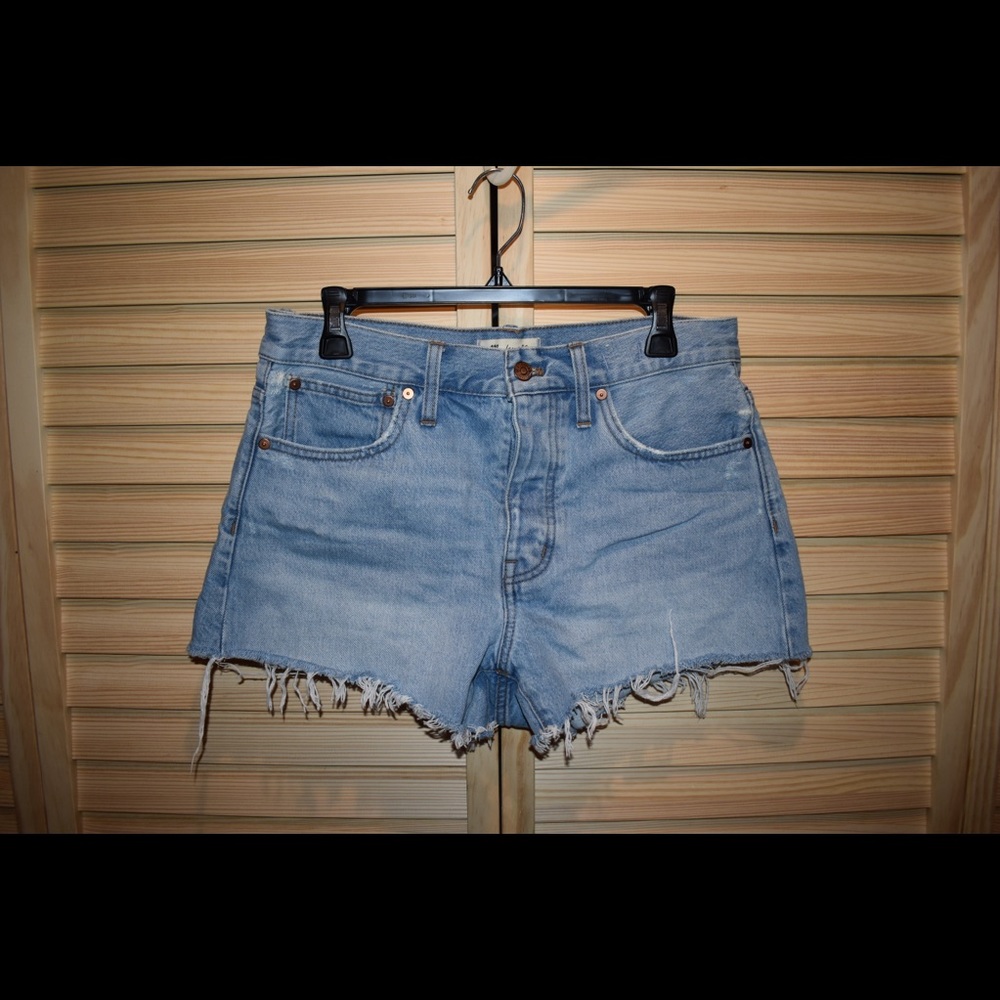 Madewell relaxed denim shorts size 27